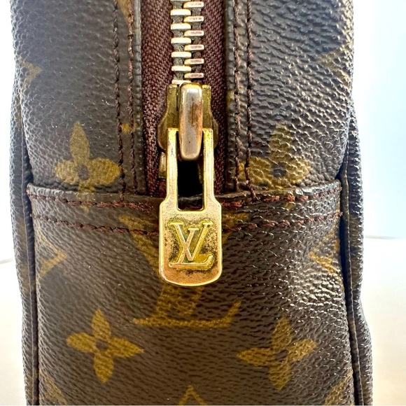 ✨ Vintage Louis Vuitton Monogram Trousse Toilette 28 Cosmetic Bag - Picture 4 of 17
